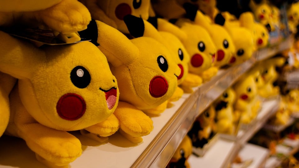 Pokemon Go hilft dem Einzelhandel. Der Einzelhandel erlebte eine Umsatzsteigerung durch Pokemon Go.