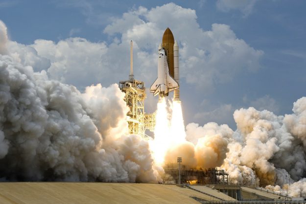 Start eines Space Shuttles Start eines Space Shuttles